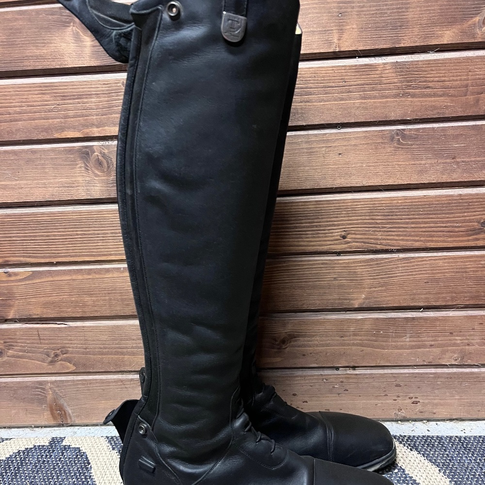 Tucci Boots 44G